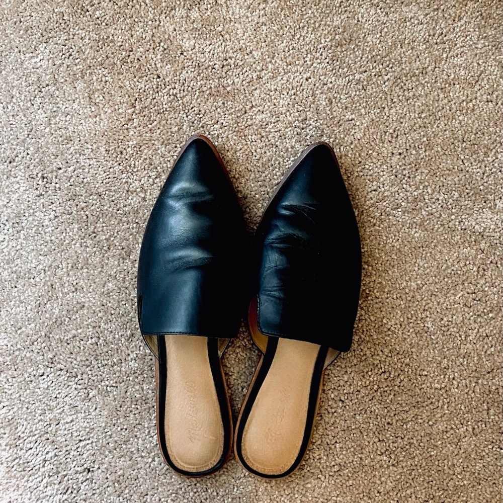 Madewell black leather Gemma mules size 11, a staple for fall